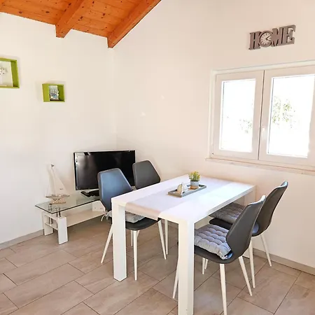 Vakantiehuis Vineyard House & Olive Grove House *