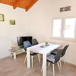 Tatil Evi Vineyard House & Olive Grove House *