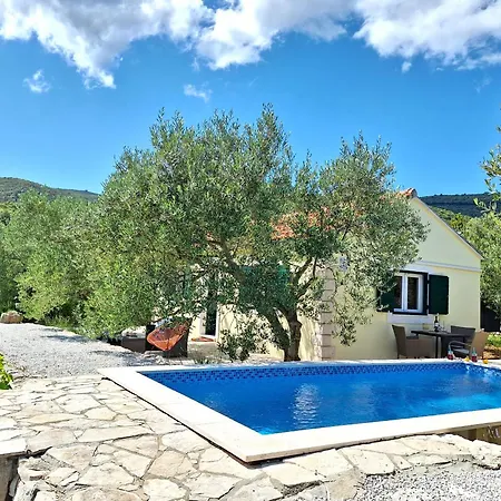 Vineyard House & Olive Grove House Ferienhaus *