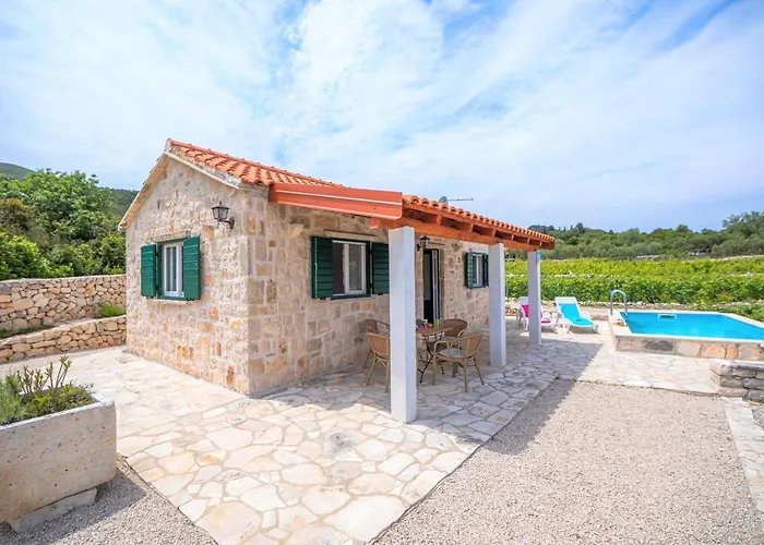 Vineyard House & Olive Grove House Račišće